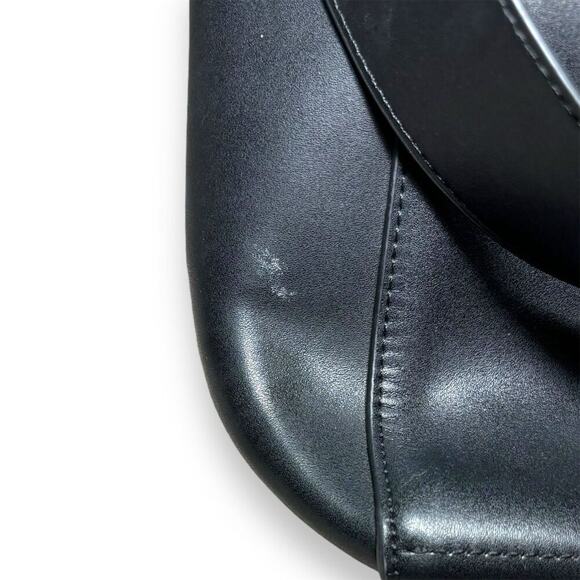 BOSTANTEN Women's Black Leather Hobo Bag - Picture 3 of 6